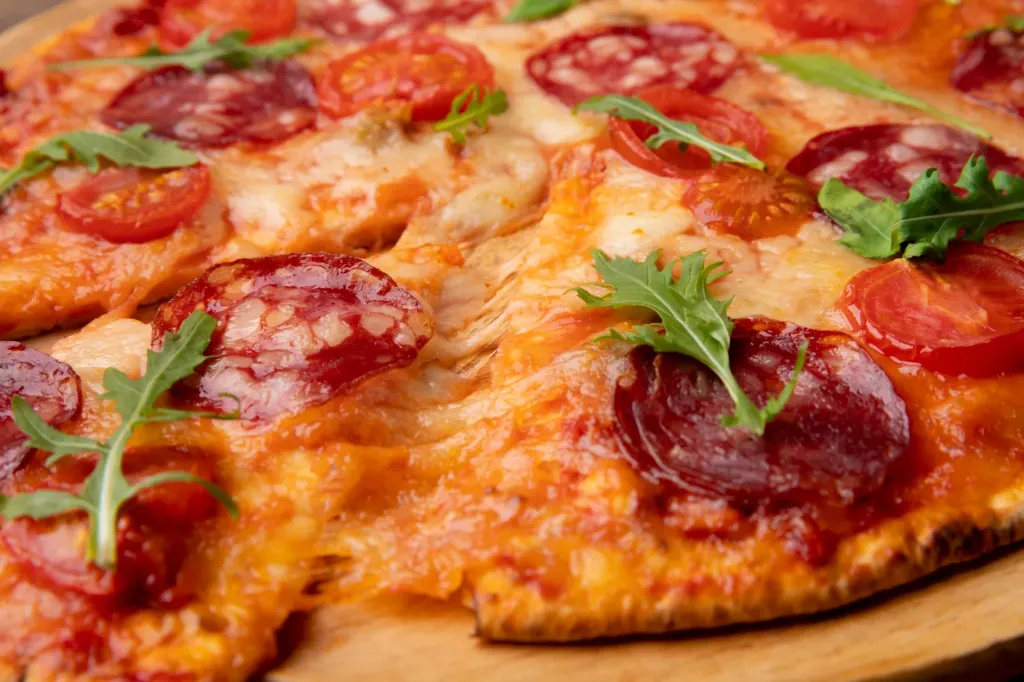 Pizza Cuatro Estaciones 14" (Sin Bebidas)